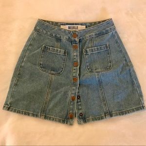 5/$20 Bundle! Button front denim skirt